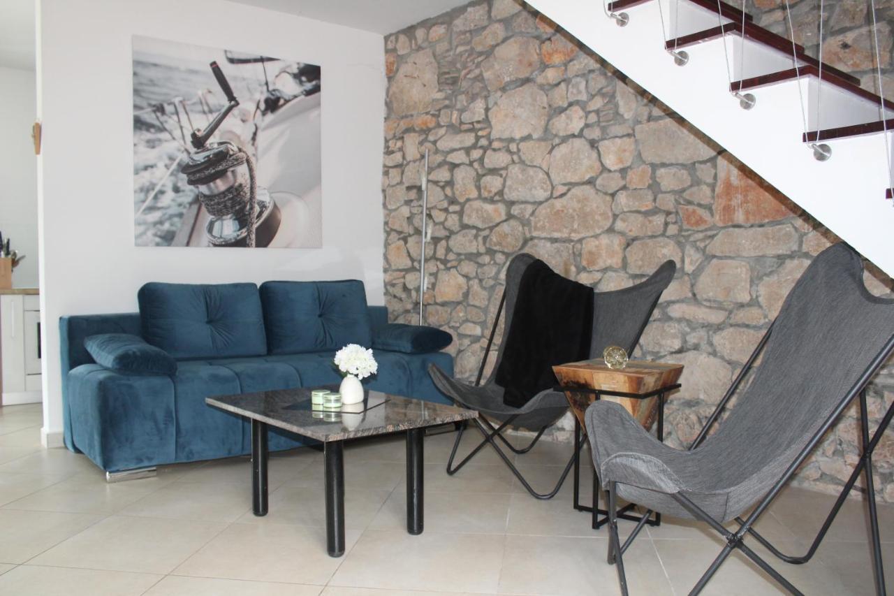 Villa Calma, Recharge Your Body And Mind Gabonjin Exterior photo